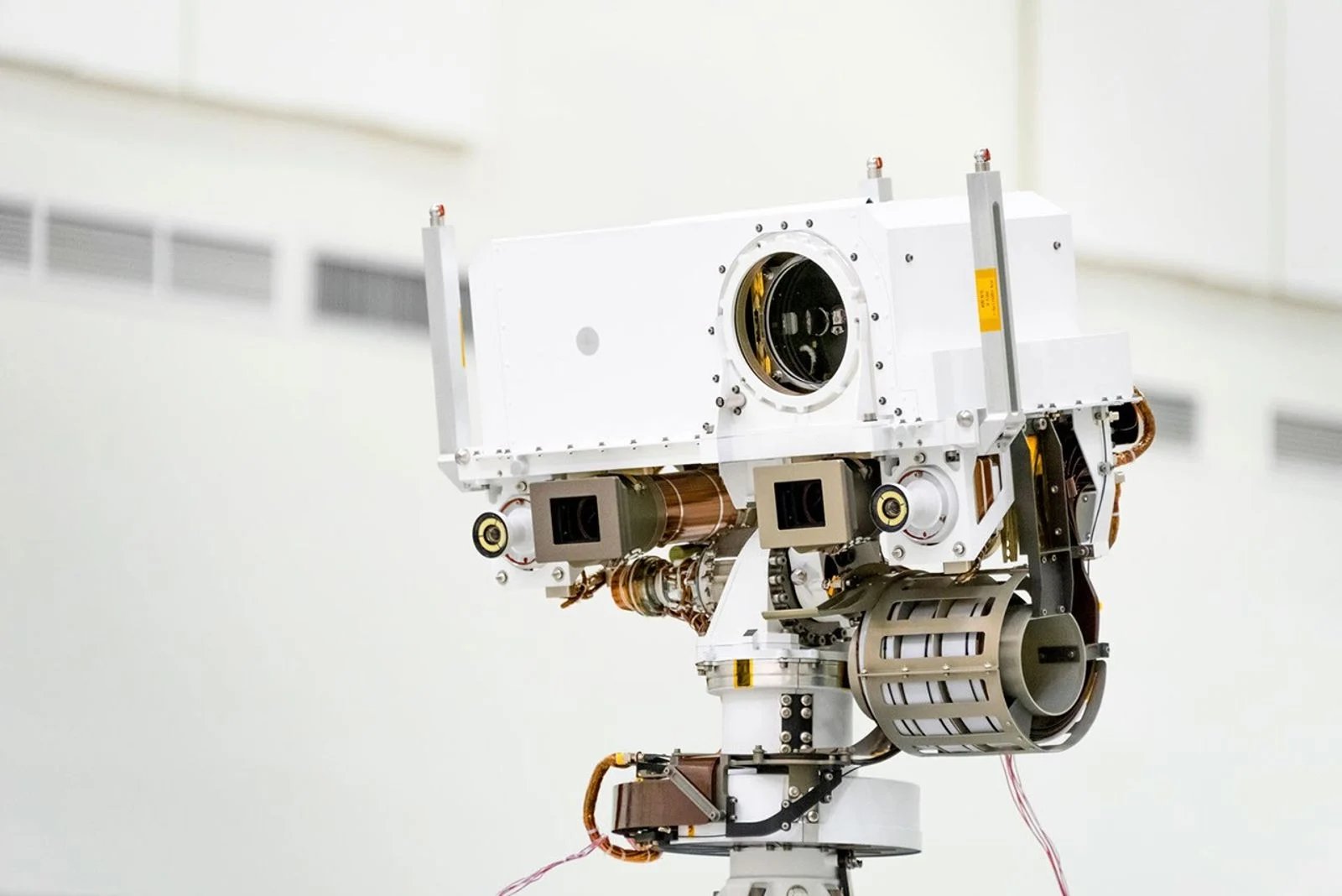 A closeup of Percy's Mastcam-Z imager. Credit: NASA/JPL