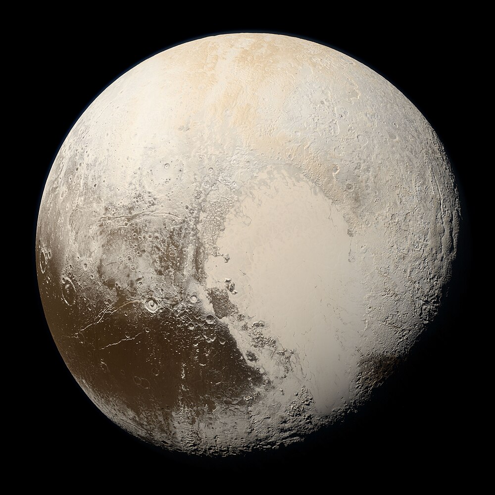 New Horizons uzay aracının yakın geçişinde fotoğraflanan Plüton'un azot buzul ovaları ve dağ sıraları