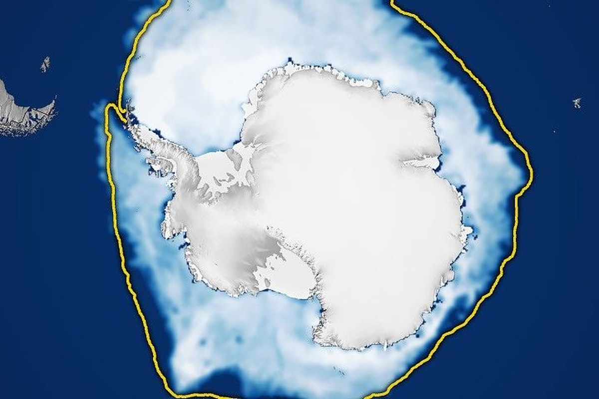 A map shows white Antarctic sea ice on September 14, 2026, the day it reached its annual maximum extent. The 1981–2010 median is outlined in yellow.